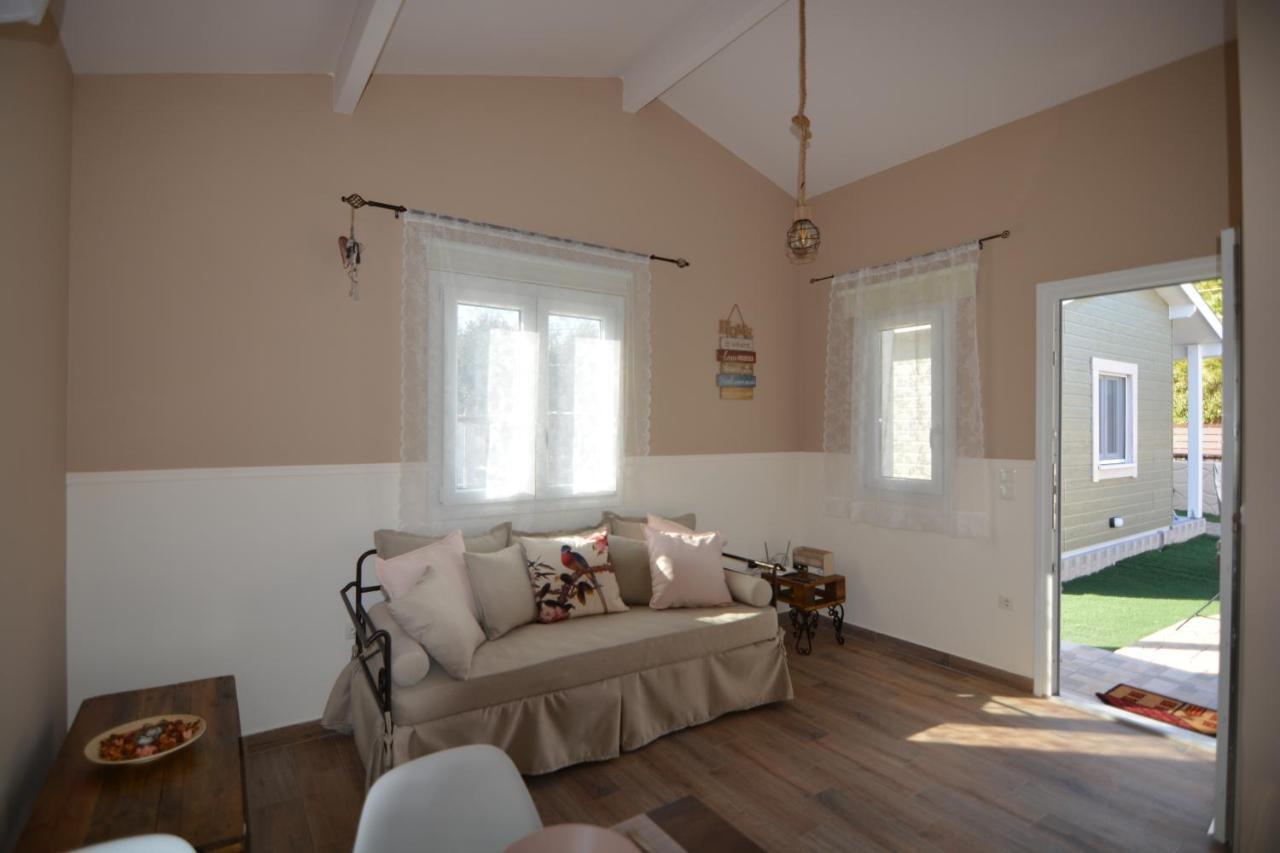 Olympia'S Apartments Ártemida Kültér fotó