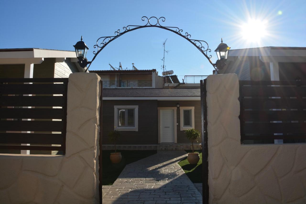 Olympia'S Apartments Ártemida Kültér fotó